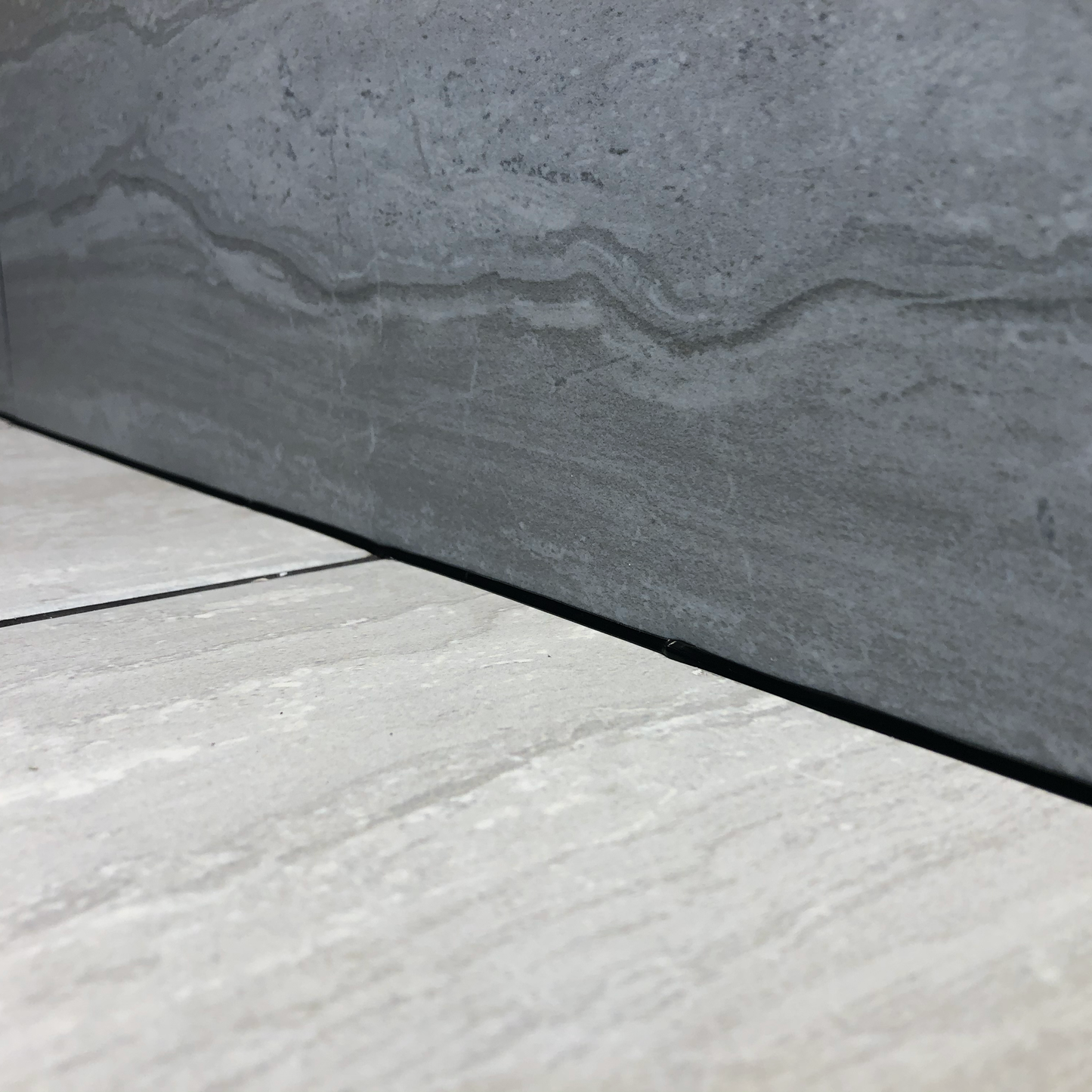 Finish Line Caulk – Black Acrylic Urethane Elastomeric Sealant (1 oz)